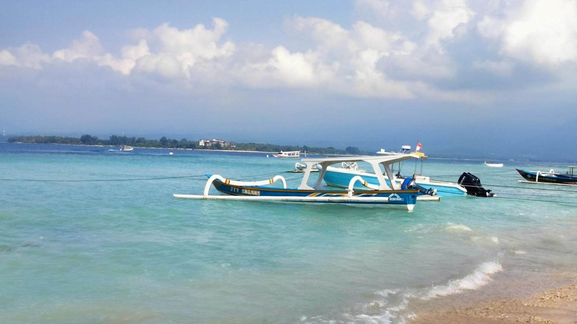 Sea Breeze Villas - Gili Air, Lombok Buitenkant foto